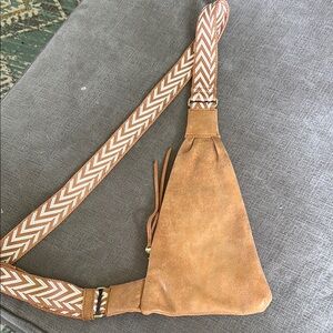 HOBO Tan Crossbody Bag with Patterned Strap NWOT